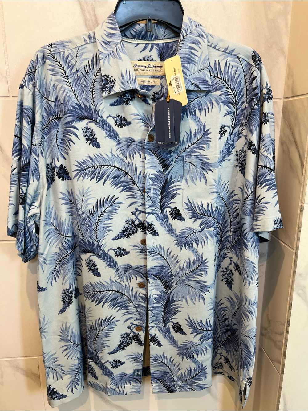 Tommy Bahama Men's Blue Palm-Print Camp Shirt NWT $40